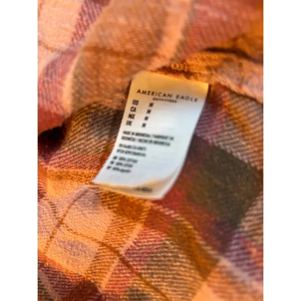 American Eagle Pink Plaid Flannel Shirt‎ Womens Medium Distressed Ripped Elbows - Image 7