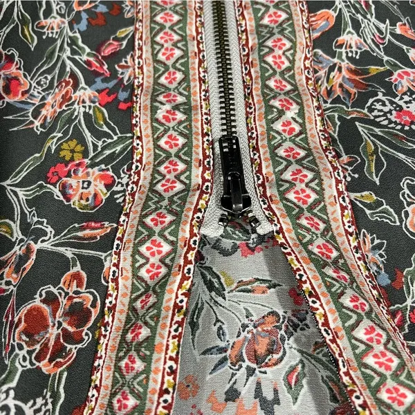 Free People Windflowers Printed Kinched Zip Kimono Grey XS/S - Image 3