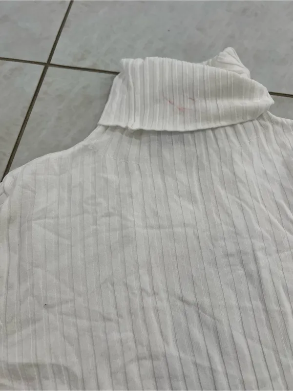 Zara White Logo Knit Turtleneck Sweater Size Small - Image 3