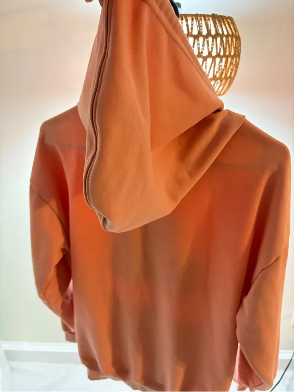 Benefit pink Graphic Hoodie - Men's Sweatshirt - Image 5