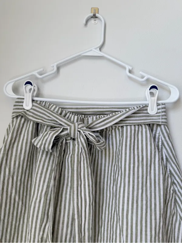 Talbots Linen Green and White Midi A-Line Skirt with Tie Front Size Medium - Image 4