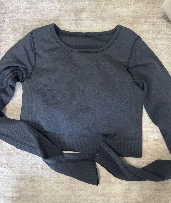 lululemon ebb to street long sleeve dark gray size 6 - Image 2