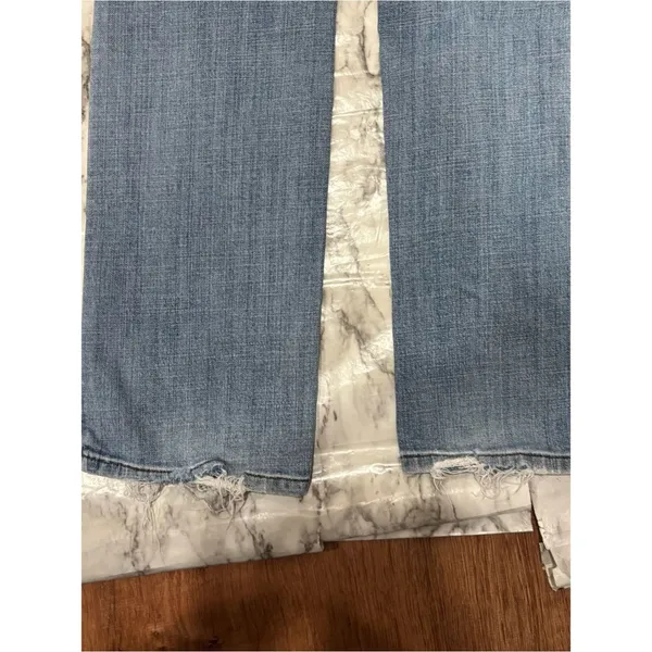 Levi's 505 distressed hem Light Wash Straight Leg Jeans size 8 casual - Image 9