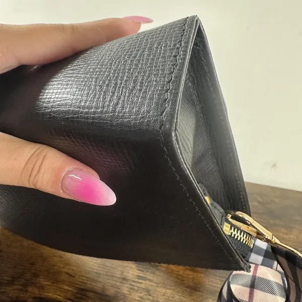 Burberry Vintage Clutch Bag Medium Black Leather Check Canvas Strap Hardware - Image 15
