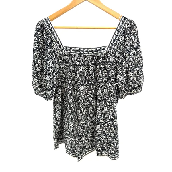 Max Studio Square Neck Puff Sleeve Blouse L Black White Floral Tile Medallion - Image 6