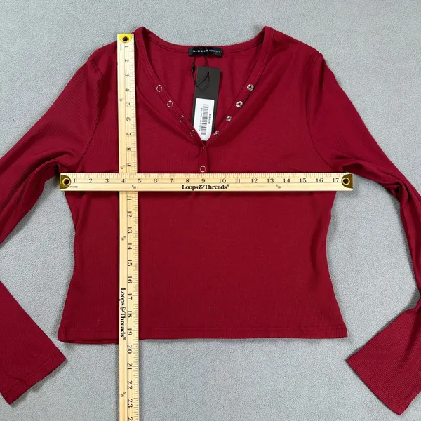 S.DEER Henley Crop Top Womens XL Ribbed Burgundy Long Sleeve Button Front NWT - Image 3