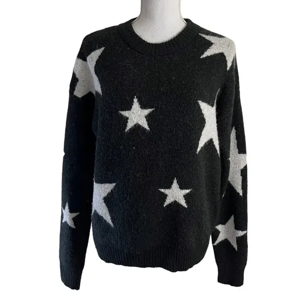 black and white star sweater - Image 3