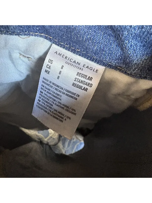 American Eagle Curvy Mom Jeans Size 8 Acid Wash Distressed Ripped High Rise - Image 7