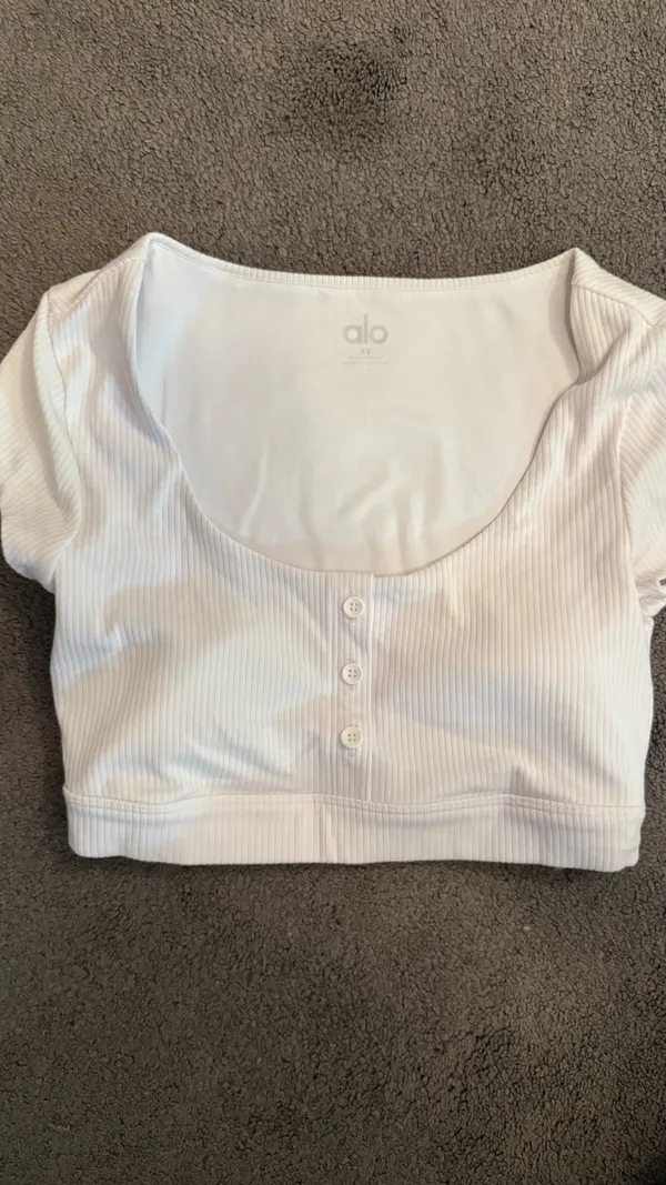 Alo Yoga Blissful Henley Bra Top - Image 3