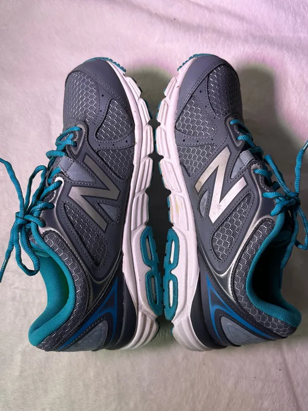 New Balance Gray and Teal Athletic Sneakers - Image 7