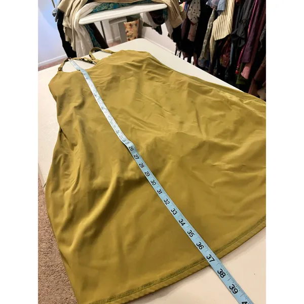 Olive Green Knee Length Built in Short Bra Tank Athletic Dress Size Large - Image 8