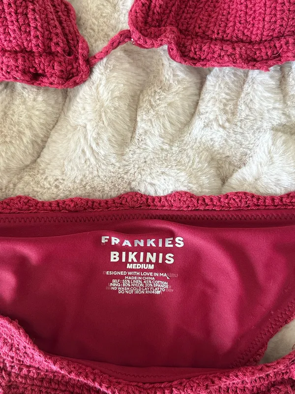 Frankies Bikinis Set - Image 3
