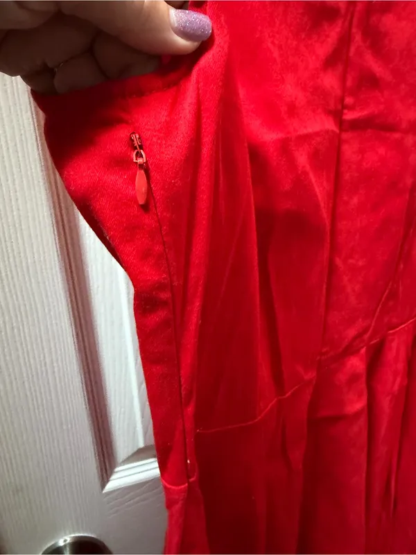 Vintage size L women’s Red Ruffle Front Dress with Heart Buttons - Image 4