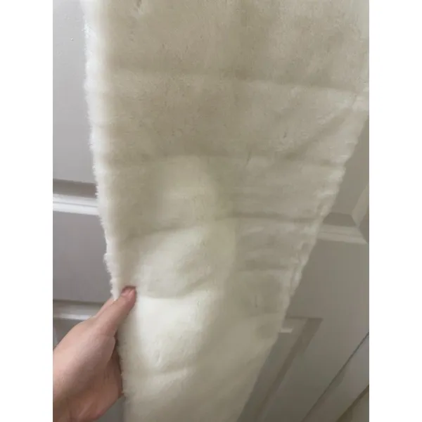 Kate Spade White Long Stole Fur Wrap - Image 2