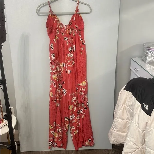 Jase Women Jumpsuit Red Floral Wide Leg Adjustable Straps Size Small - Image 4