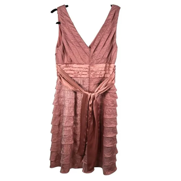 Adrianna‎ Papell Sleeveless Double V-Neck Shutter Pleat Tiered Midi Dress Size 8 - Image 3