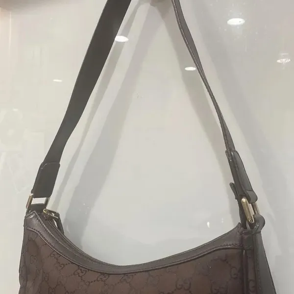 Gucci Canvas Brown Nylon Logo Print Leather Hobo Shoulder Tote Bag Purse - Image 3