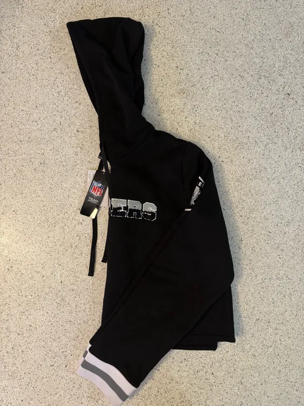 National Football League Team Apparel Raiders Crop NFL Women’s hoodie - Image 4