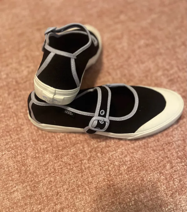 Mary Jane ballerina shoes - Image 2