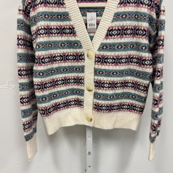 NWT LOFT Fair Isle V-Neck Cardigan Sweater Women's XS Multi Knit Button Front‎ - Image 3