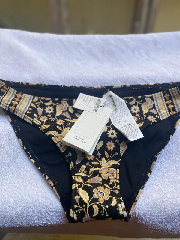 Rip Curl Bikini Set Summer Looks Good On You - Image 9