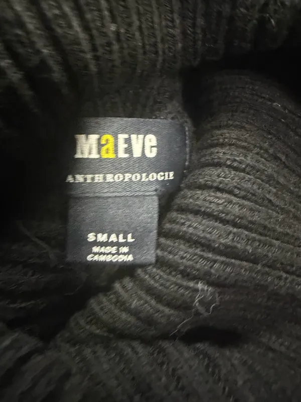 Maeve x Anthropologie cropped black wool blend turtleneck sweater size small. - Image 6