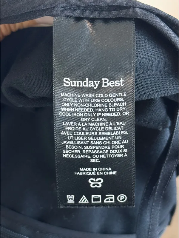 Sunday Best Aritzia Tatiana A-Line Mini Skirt Black Side Slit Size 8 - Image 9