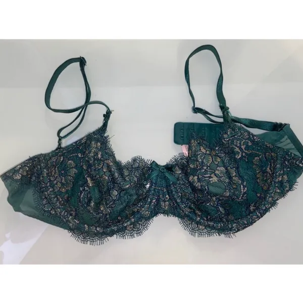 Victoria's Secret Bra - Image 2