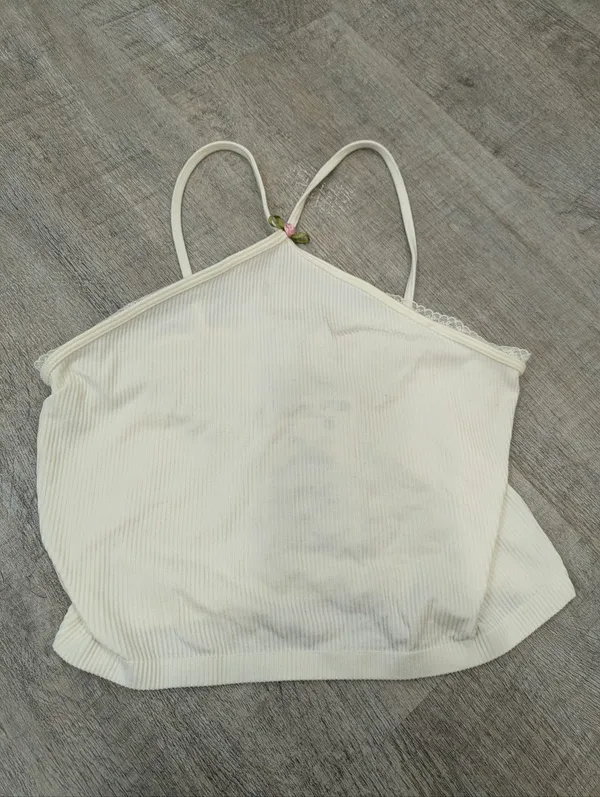 NWT Bershka Cream Halterneck Tank Top Size Large - Image 2