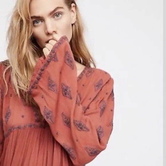 Free People Diamond Embroidered Mini Dress Boho Bell Sleeve Tunic Rust Small - Image 4
