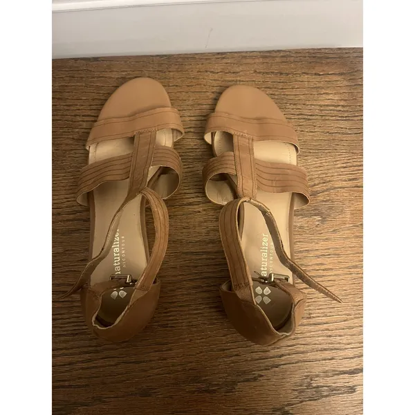 Naturalizer Longing Flat Sandal Brown comfortable & well-cushioned footbed 10W - Image 9