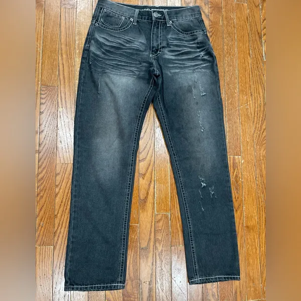 Classic Black Straight Leg Jeans for Women - Image 16