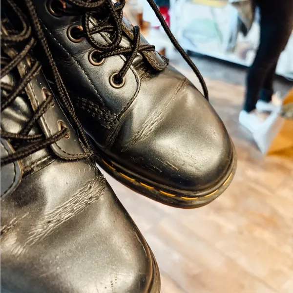 Doc Martens // Black Boots - Image 4
