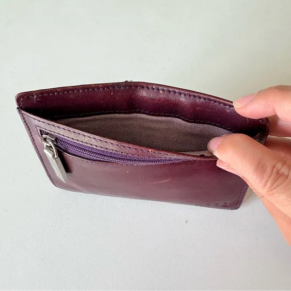 HOBO Burgundy Red Leather Thin Wallet Coins Purse ID Card Holder 5”x3.5” - Image 4