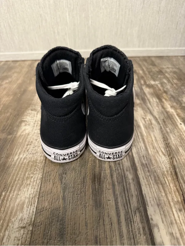 NWOB Converse Black & White High-Top Sneakers Size 7.5 - Image 10