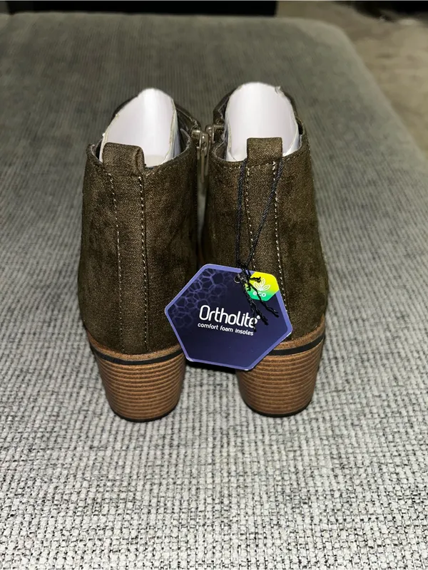 Sonoma Brown Ortholite Ankle Boots size 6 - Image 6