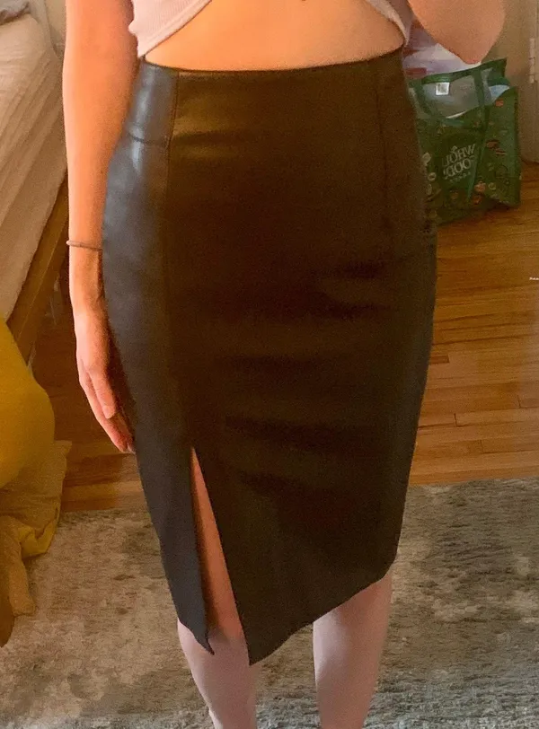 Black Leather Midi Skirt Size 2 - Image 3