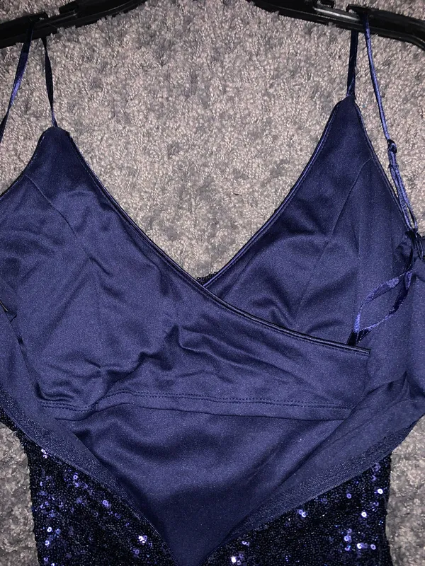 Trixxi Navy Sequin Prom Dress - Image 6