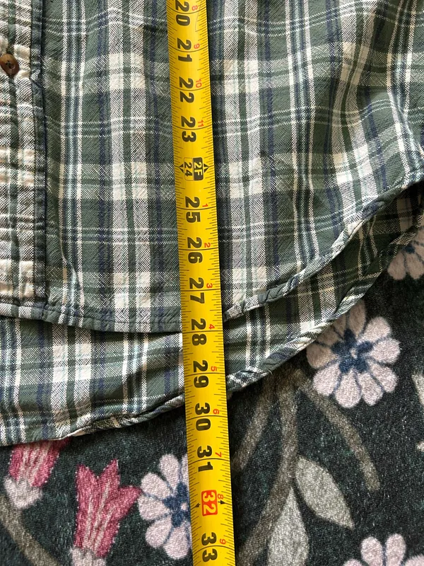 100% cotton Gap button down plaid shirt  - Image 6