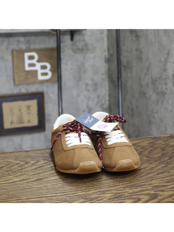 NWT Universal Thread JoJo Sneakers Double Lace Low Top 94462312 Brown 6.5M - Image 4