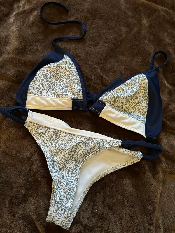 Triangle Bikini - Image 2