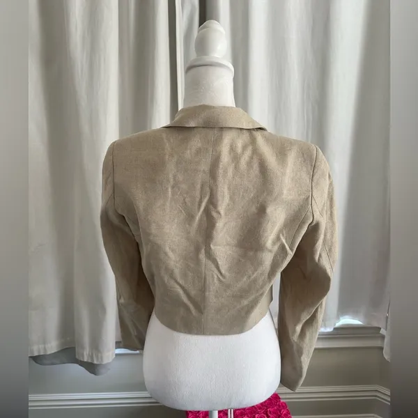 Zara Tan Cropped Blazer - Image 3
