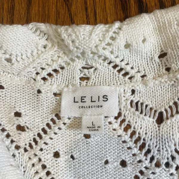 Le Lis Collection Short Sleeve Diamond Crochet Knit Button-Down Top - Image 2