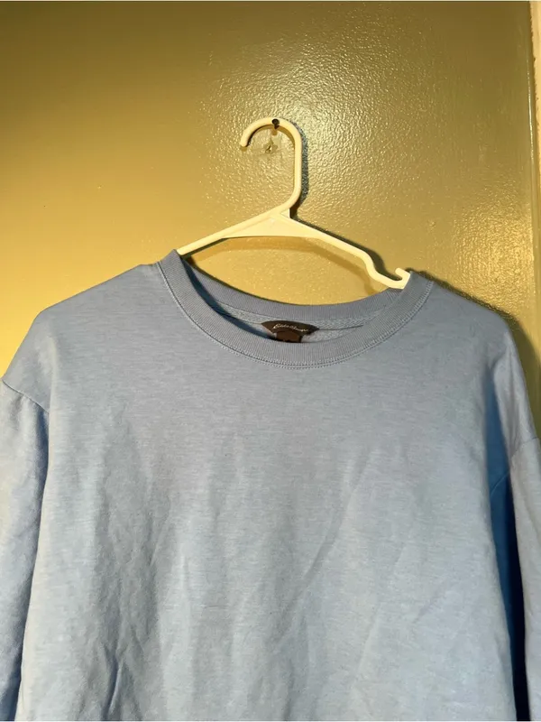 Eddie Bauer Women's Size Small Crewneck Sweatshirt‎ Light Blue Slit Sides Fleece - Image 6