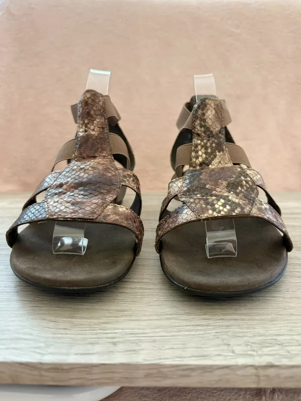 Munro Zena Gladiator Brown Snake Reptile Print Leather Slip On Strappy Sandal 9 - Image 2
