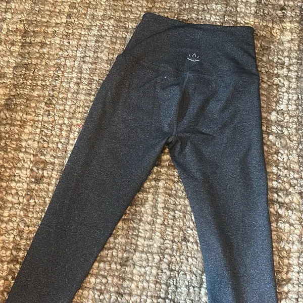 Beyond Yoga Grey High Waisted Yoga Leggings - Image 7