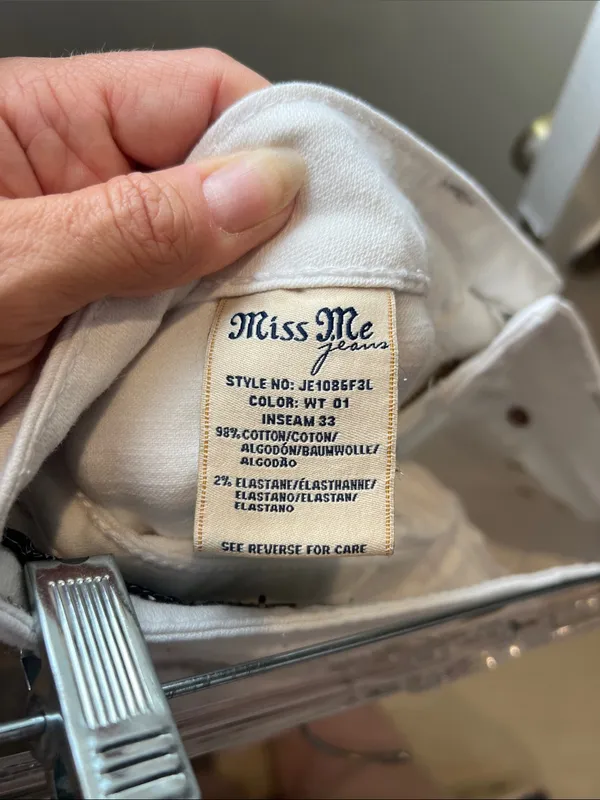 Miss Me White Flared Jeans - Women's Wide Leg Denim size 28. - Image 10