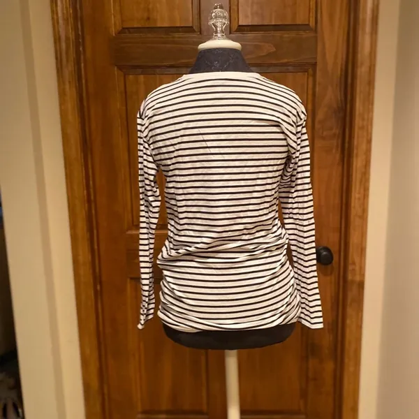 ASOS black and White stripe long sleeve tee 💜 - Image 4