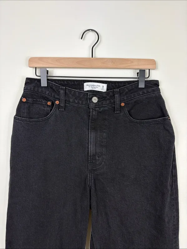 Abercrombie 90s Relaxed Jeans Curve Love Women’s Size 28 6 Black Denim High Rise - Image 3