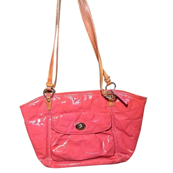 Coach Pink Patent Leather Signature C Embossed Tote‎ Bag with Turnlock Pocket - Image 2